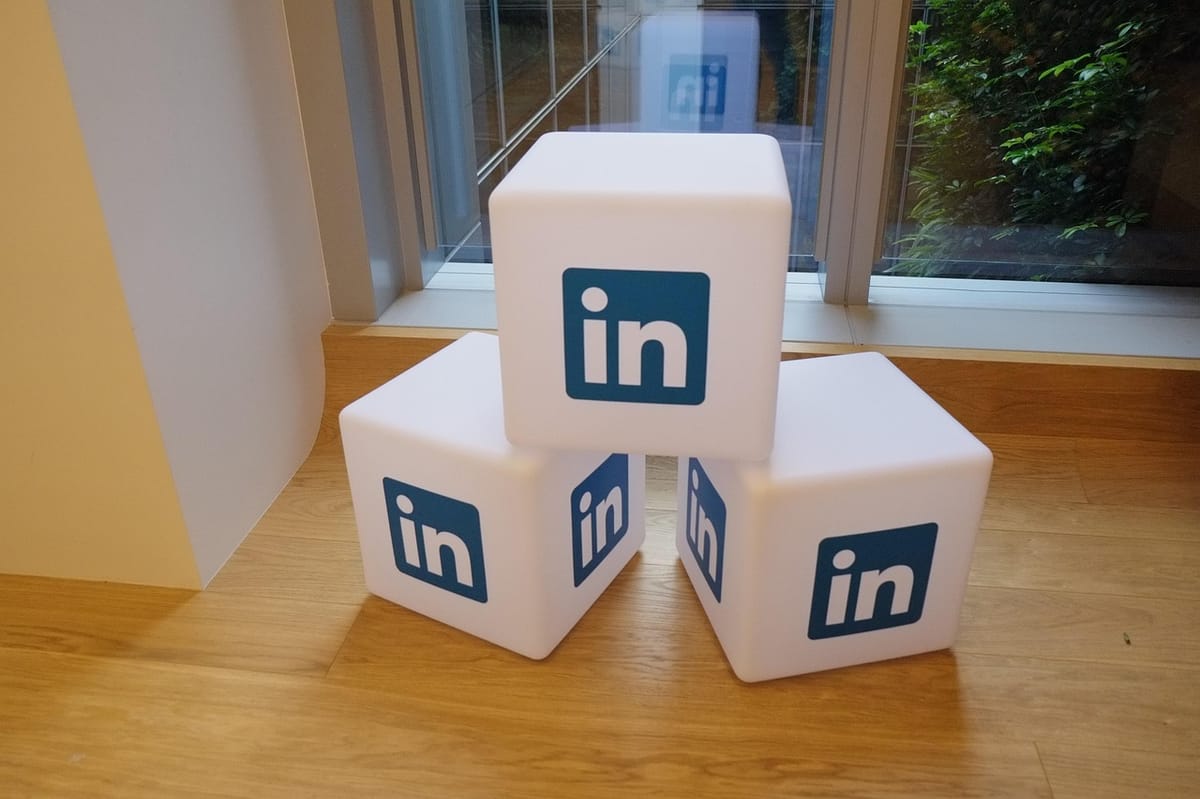 How Twelve LinkedIn DMs Became $25K a Month